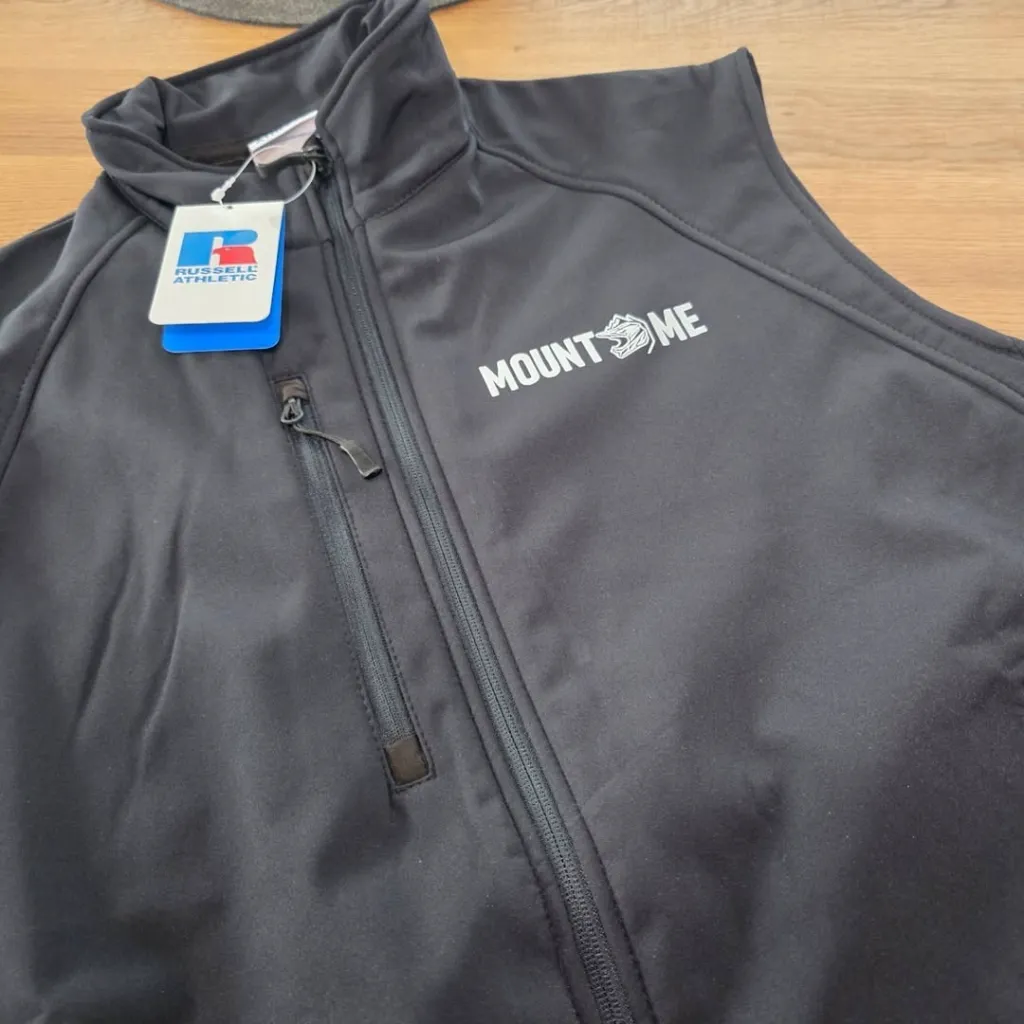 Softshellweste ✔Hochwertig & stabil ✔Druck vorne + hinten ✔Ab 35 € 🔥Schreib mir eine DM 📩 (1).webp